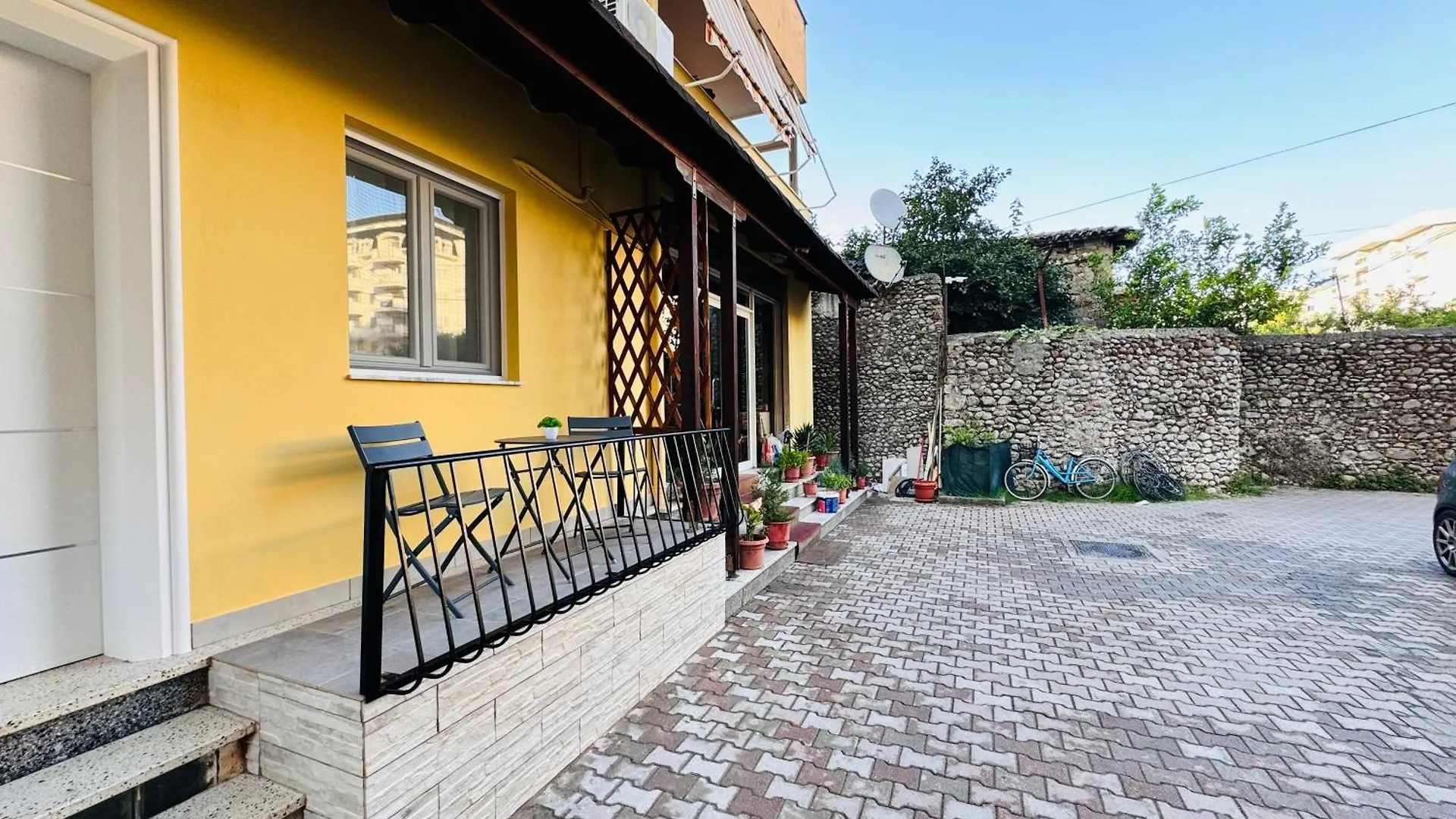 Edi Apartament Center Shkoder Apartment